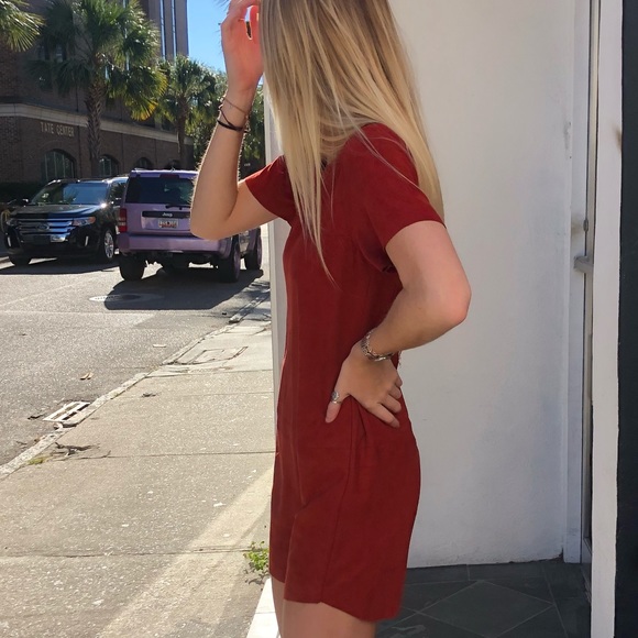 Sadie & Sage Suede Short Sleeve Dress - Picture 2 of 2